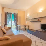 Splendido Trilocale Vista Mare 아파트