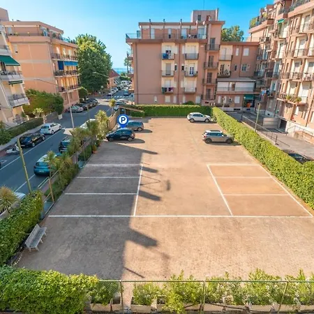 Splendido Trilocale Vista Mare * Αλμπένγκα